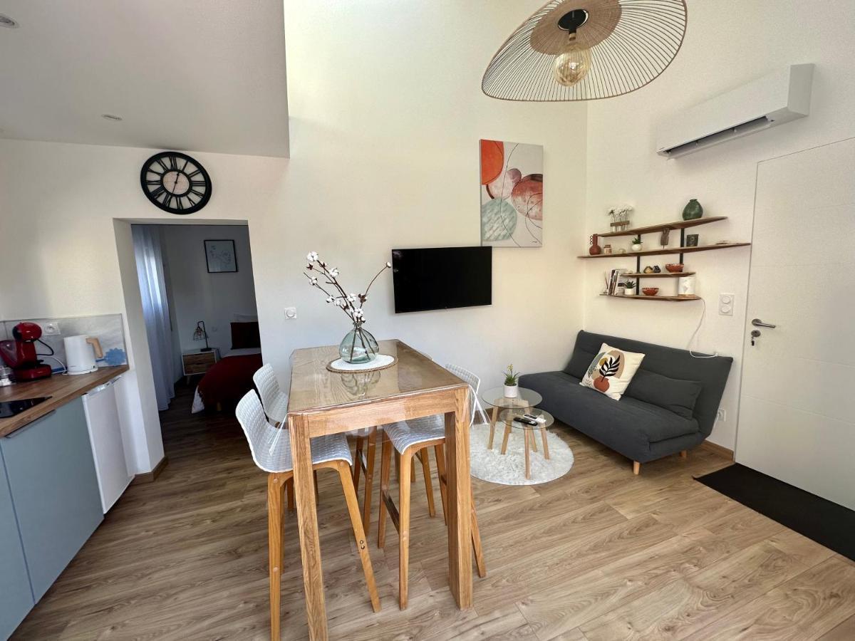 Apartament Le Pouticaire Salinelles Zewnętrze zdjęcie